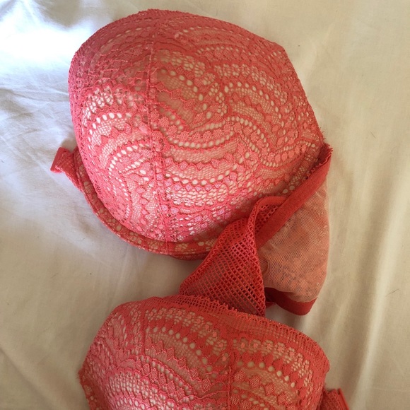 Victoria’s Secret Very Sexy Push Up Racerback Bra 32DDD Coral lace NWT - Picture 8 of 8